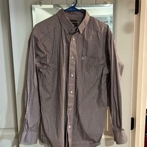 Ariat large button long sleeve shirt. Pink color